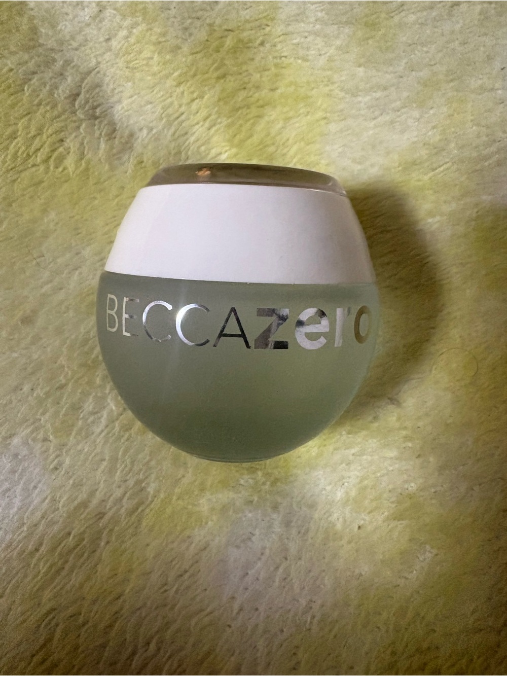BECCA Zero No Pigment Virtual Foundation